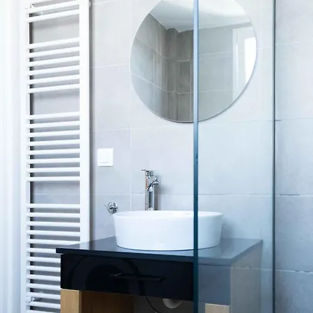 Casa 8 - Two Bedroom House In Patras