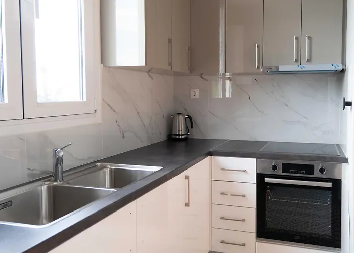 Casa 8 - Two Bedroom House In *