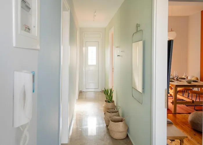 Casa 8 - Two Bedroom House In Apartamento *