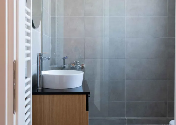 Casa 8 - Two Bedroom House In Apartamento